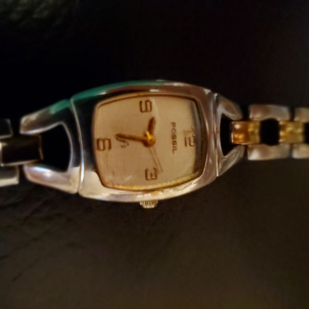 Fossil f2 antique watch